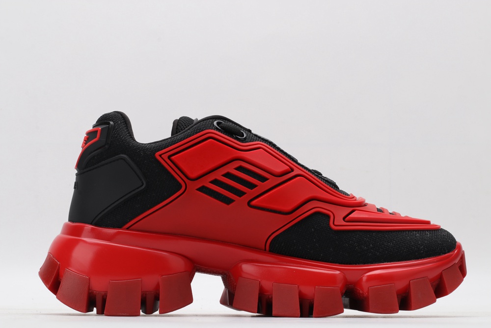 P*rada SNEAKER